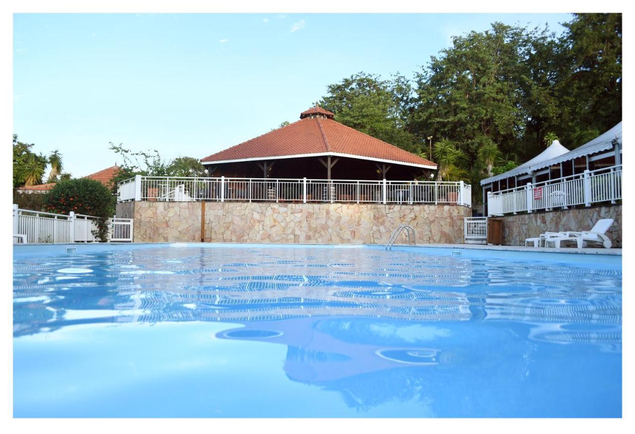 Imperatrice Village - Residence Sur La Plage Les Trois-Ilets Exterior photo