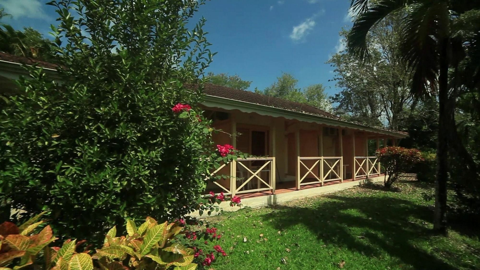 Imperatrice Village - Residence Sur La Plage Les Trois-Ilets Exterior photo